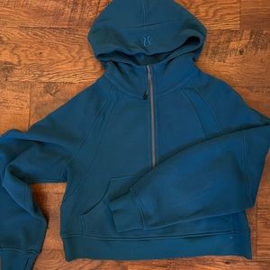 Lululemon Scuba Oversized 1/2 Zip Capri Blue